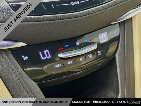 Used 2019 Cadillac XT5 Luxury FWD image 15