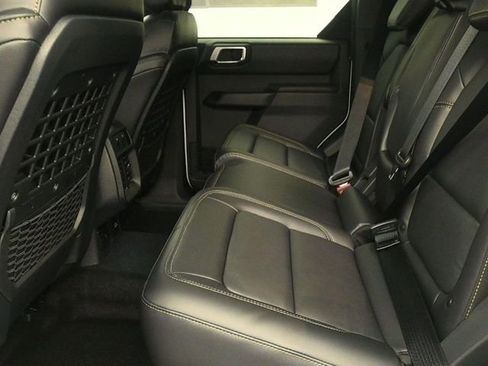 New 2026 Ford Bronco Badlands image 10