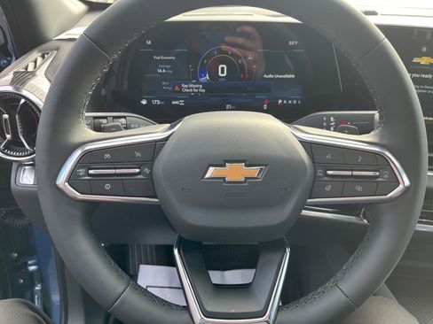 New 2026 Chevrolet Equinox LT w/ Safety and Technology Package image 17