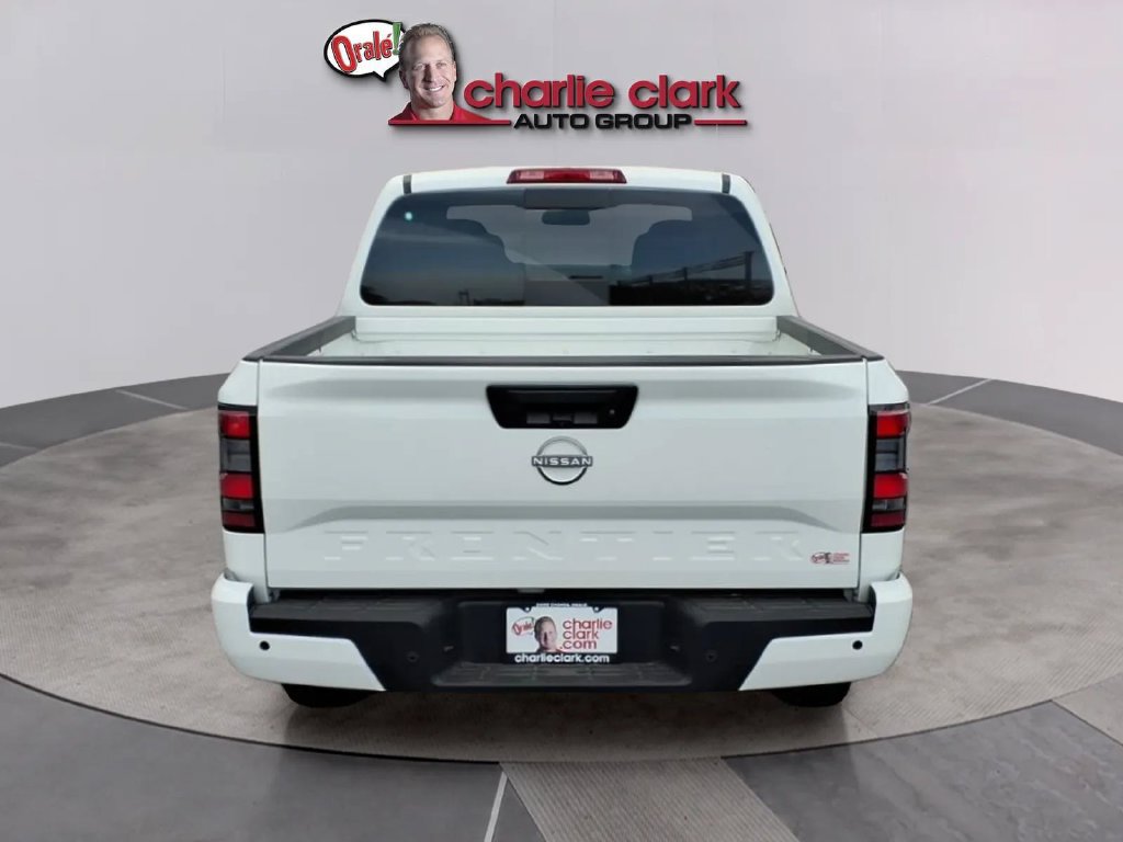New 2027 Nissan Frontier SV RWD image 4