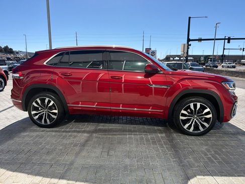 Certified 2023 Volkswagen Atlas Cross Sport SEL Premium R-Line image 8