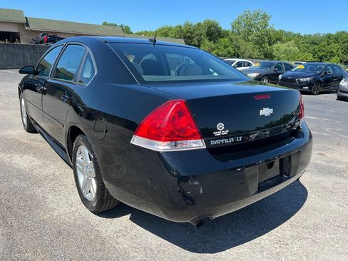 Used 2014 Chevrolet Impala LT w/ LT Sunroof Package image 8