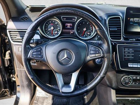 Used 2017 Mercedes-Benz GLE 350 4MATIC image 13