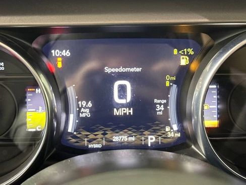 Used 2023 Jeep Wrangler Unlimited w/ Cold Weather Group image 17