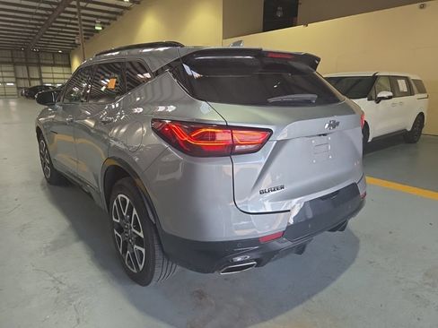 Used 2025 Chevrolet Blazer RS FWD image 8