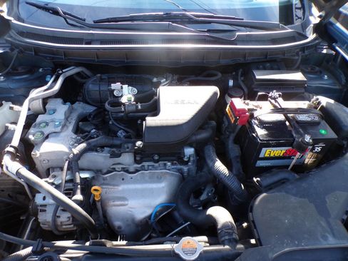 Used 2013 Nissan Rogue SV w/ Premium Pkg image 11