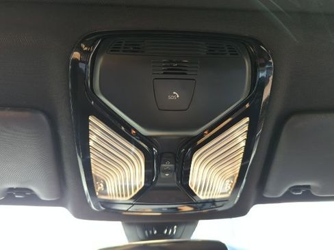 Used 2021 BMW 430i Coupe w/ M Sport Package image 20