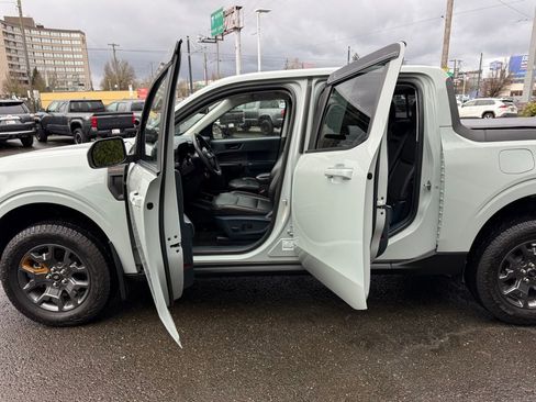 Used 2024 Ford Maverick Tremor w/ Tremor Off-Road Package image 22