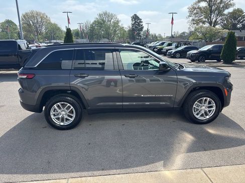 New 2026 Jeep Grand Cherokee Laredo X AWD/4WD image 6
