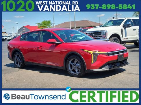 Used 2025 Kia K4 FWD image 1