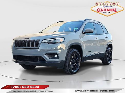 Used 2019 Jeep Cherokee Latitude Plus image 1