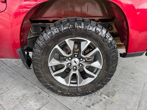 Used 2022 Chevrolet Silverado 1500 RST AWD/4WD image 4