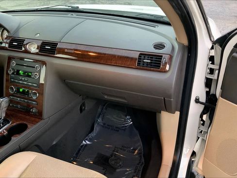 Used 2009 Ford Taurus Limited image 18