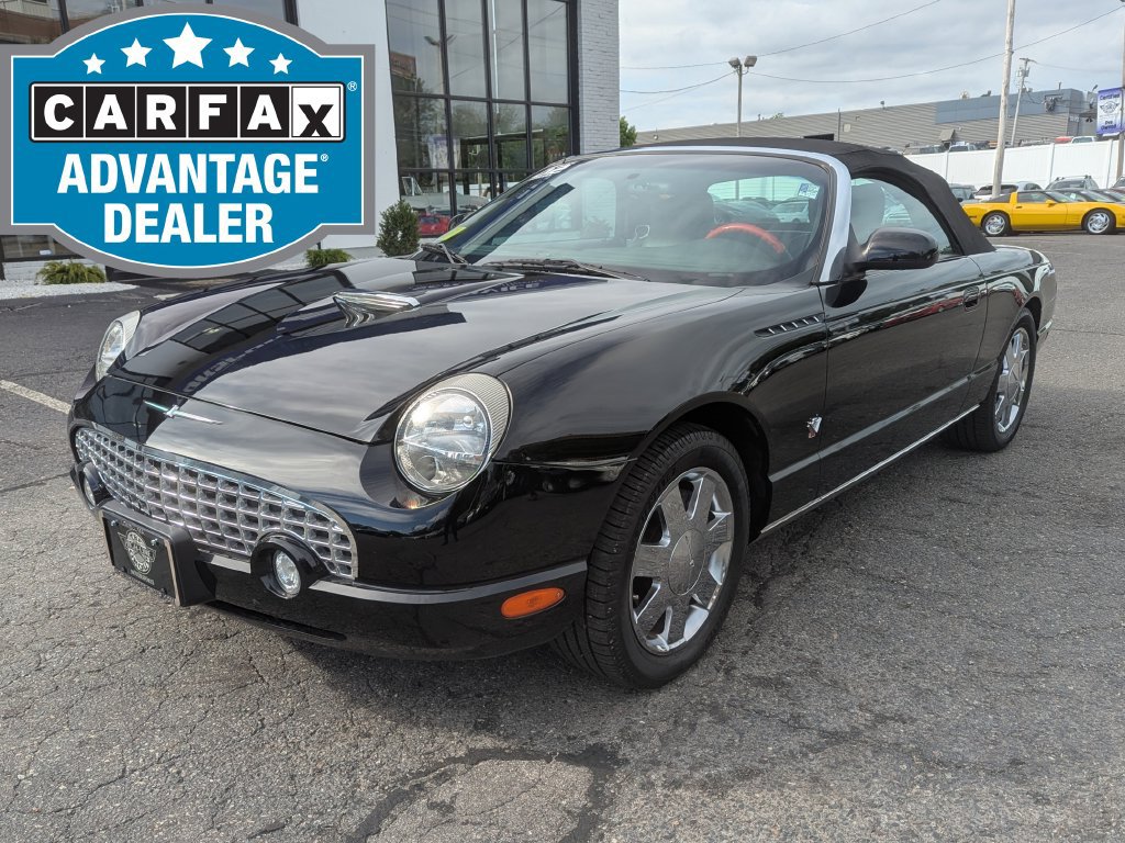 Used 2002 Ford Thunderbird RWD image 2