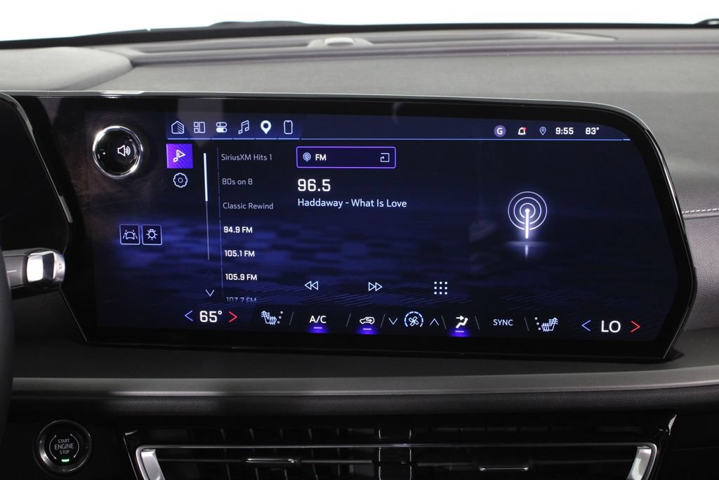 Used 2026 Chevrolet Traverse LT FWD image 7