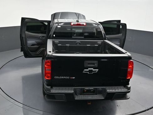 Used 2020 Chevrolet Colorado Z71 image 35