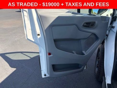 Used 2019 Ford Transit 250 130 Low Roof w/ Exterior Upgrade Package RWD image 11