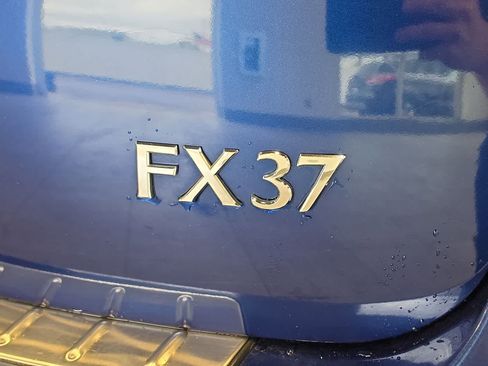 Used 2013 INFINITI FX37 AWD w/ Premium Pkg image 8