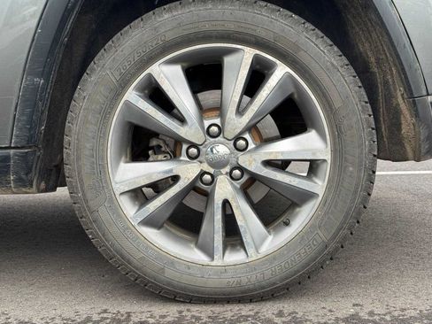 Used 2013 Jeep Grand Cherokee Laredo AWD/4WD image 11