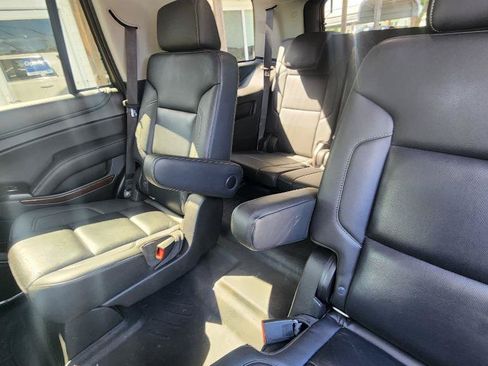 Used 2018 GMC Yukon SLT w/ Open Road Package AWD/4WD image 24