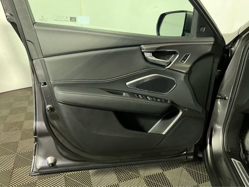 Used 2026 Acura RDX SH-AWD image 23