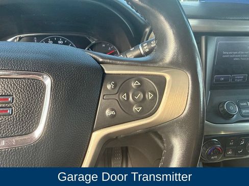 Used 2019 GMC Acadia Denali w/ Technology Package FWD image 24