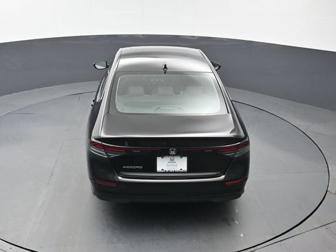 Used 2023 Honda Accord EX image 40