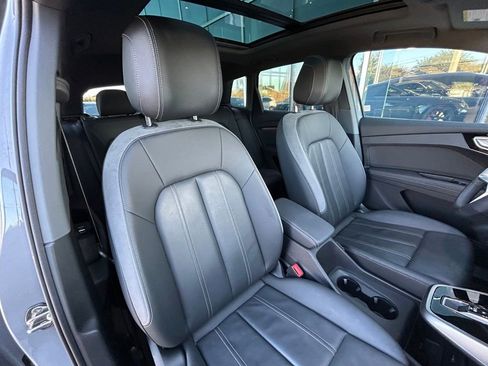 Used 2023 Audi Q4 e-tron Premium Plus w/ Premium Plus image 48