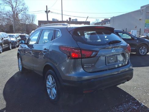 Used 2018 Nissan Rogue Sport SV w/ SV All-Weather Package image 7
