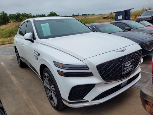 Used 2026 Genesis GV80 3.5T e-SC AWD/4WD image 1