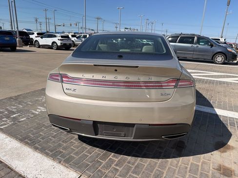 Used 2017 Lincoln MKZ Reserve w/ Climate Package image 6