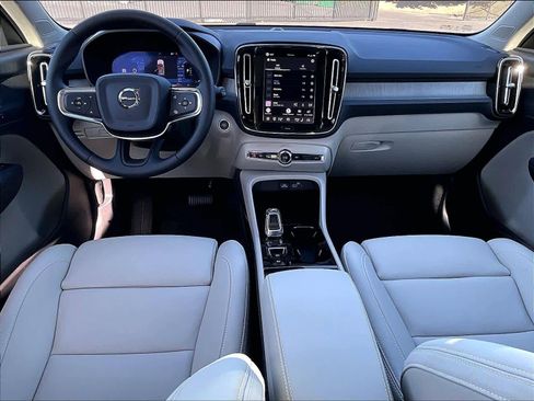 New 2026 Volvo XC40 B5 Plus w/ Protection Package Premier AWD/4WD image 7