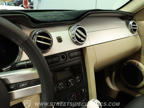 Used 2007 Ford Mustang GT image 40