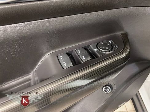 Used 2021 GMC Acadia SLT w/ Trailering Package AWD/4WD image 20