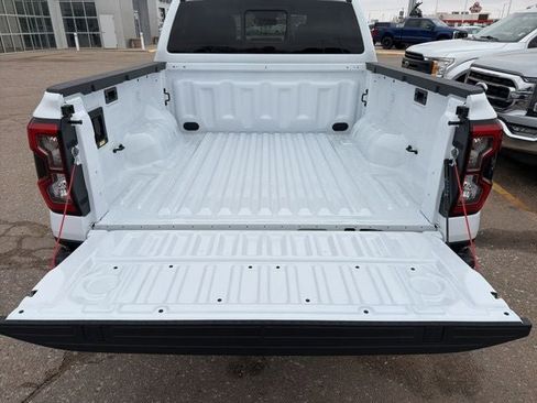 New 2026 Ford Ranger Lariat w/ FX4 Off-Road Package image 13