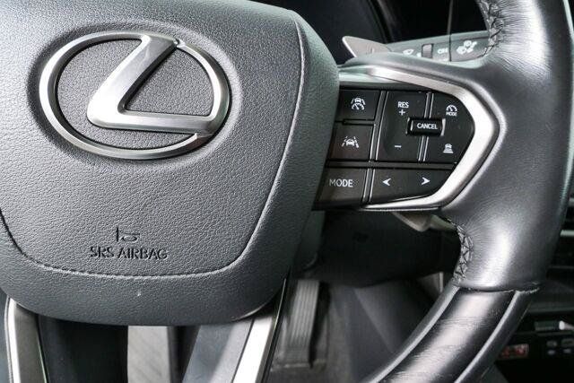 Used 2024 Lexus RX 350h w/ Cold Area Package AWD/4WD image 9