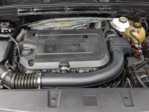 Used 2022 Buick Envision Essence w/ Sport Touring Package FWD image 32
