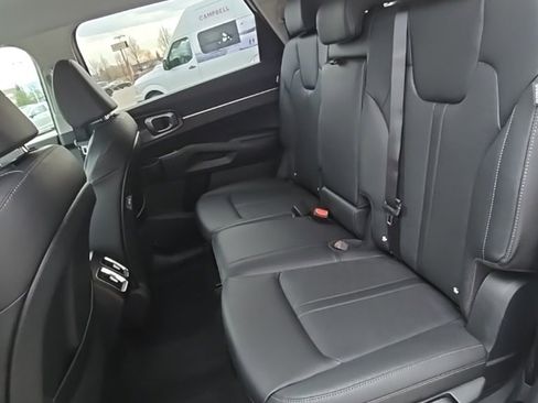 New 2026 Kia Sorento EX image 14