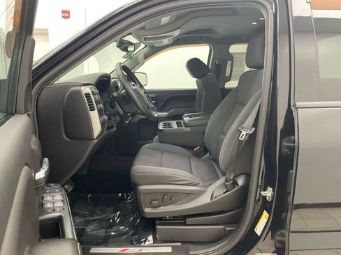 Used 2019 Chevrolet Silverado 1500 LT w/ All Star Edition AWD/4WD image 7