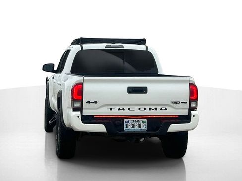 Used 2019 Toyota Tacoma TRD Off-Road w/ Technology Package image 7