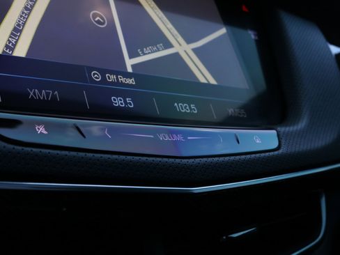 Used 2018 Cadillac CT6 Luxury image 32