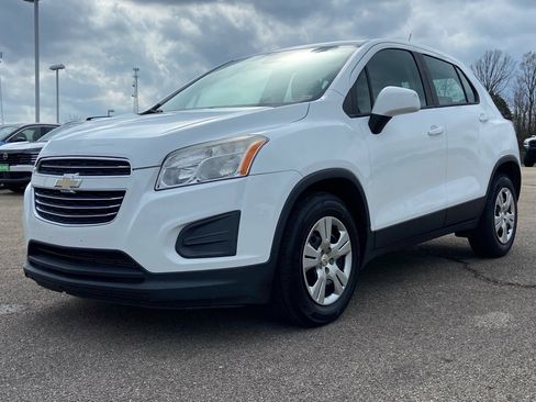 Used 2016 Chevrolet Trax LS image 9