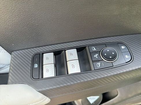 Used 2024 Mitsubishi Outlander SEL AWD/4WD image 20