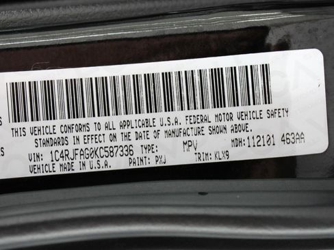 Used 2019 Jeep Grand Cherokee Altitude AWD/4WD image 90