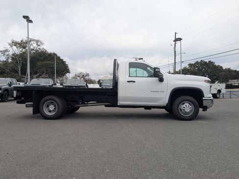 New 2025 Chevrolet Silverado 3500 W/T w/ WT Convenience Package AWD/4WD image 3