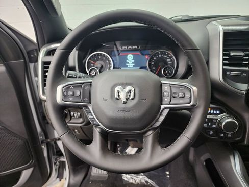 New 2026 RAM 1500 4x4 Crew Cab image 10