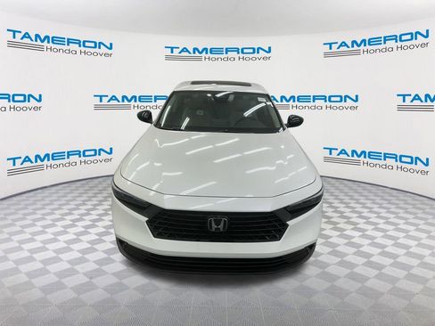 New 2025 Honda Accord SE image 8