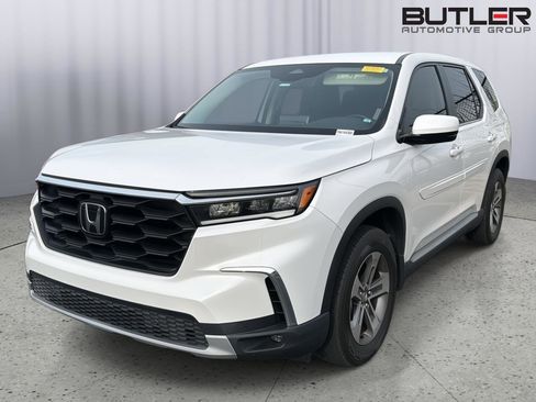 Used 2023 Honda Pilot EX-L image 2