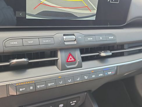 New 2026 Kia K4 FWD image 23