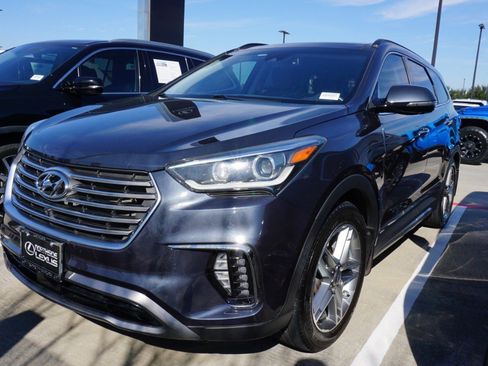 Used 2017 Hyundai Santa Fe Limited image 1